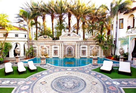 gianni versace house in miami|gianni's at versace mansion.